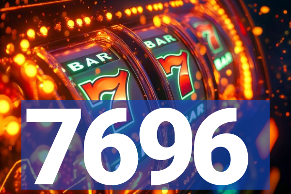 7696