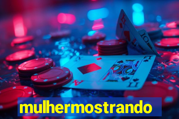 mulhermostrandoopeito